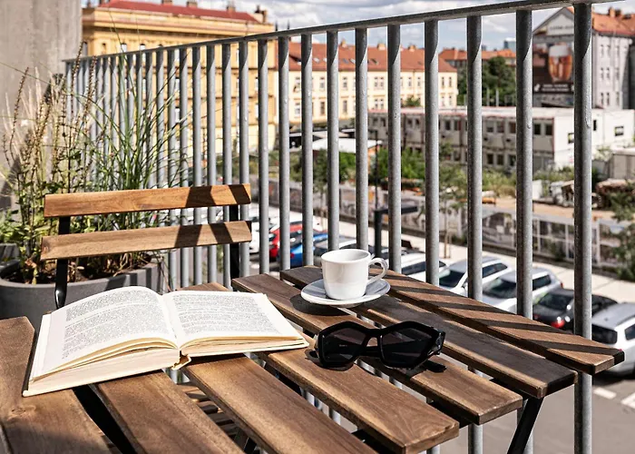 Days - With Garage Parking And Balcony דירה *