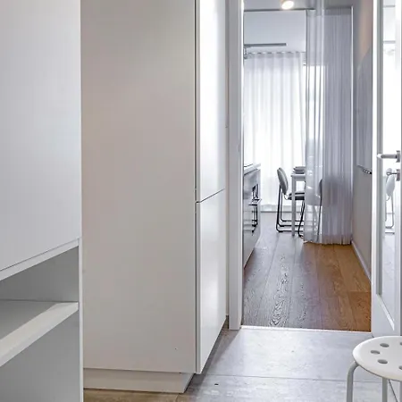Days - Garage Parking - Balcony - Stylish